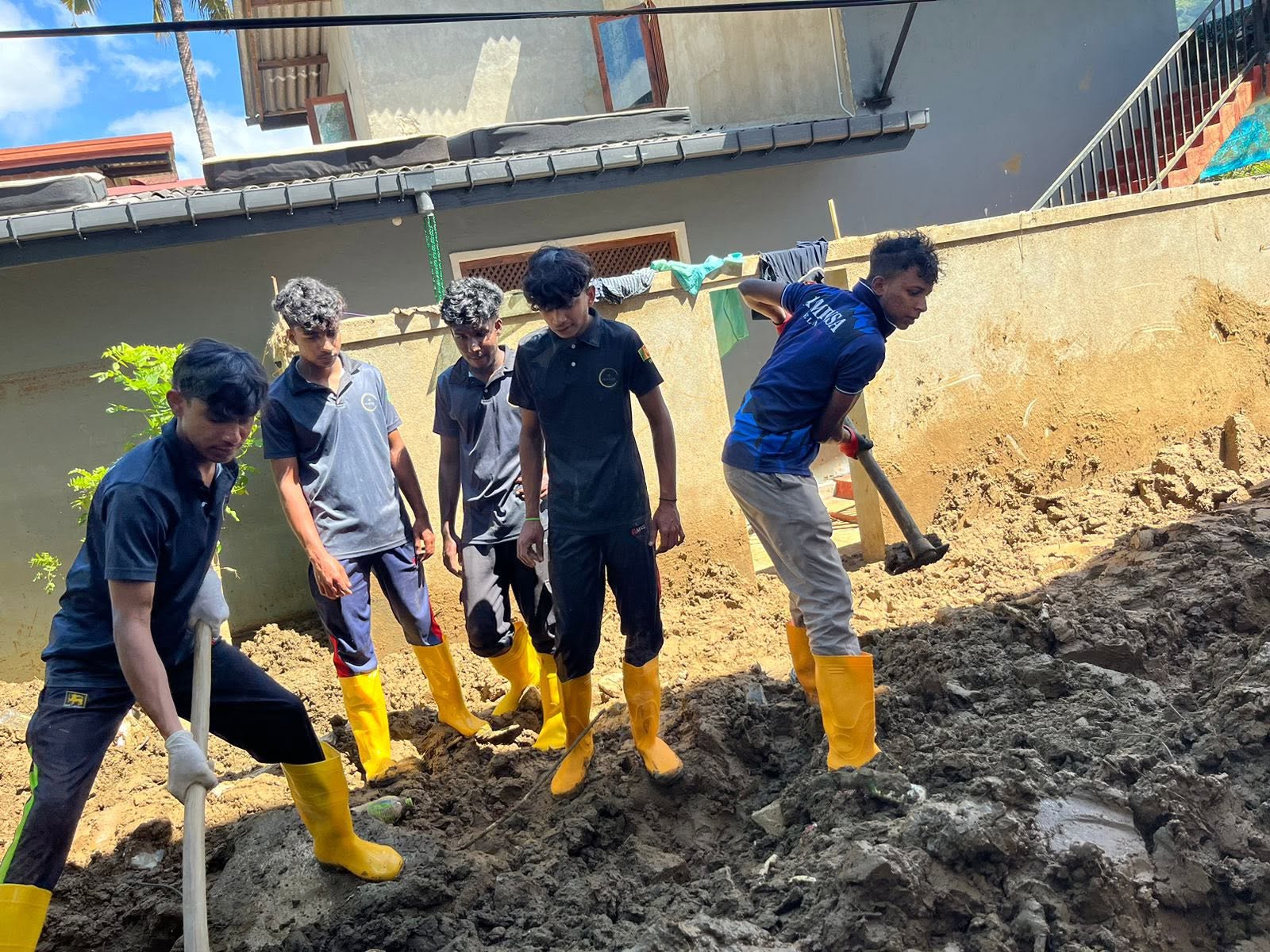 ගංවතුරෙන් පීඩාවට පත් ජනතාව වෙනුවෙන් සත්කාරයේ තවත් පියවරක් 🙏 — photo 2